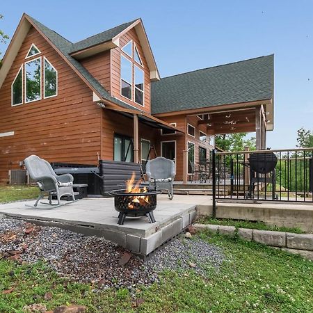 Cajun Spice Villa Гетлинбург Екстериор снимка